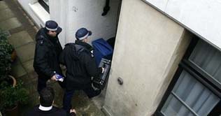 Nigerian charged with attempt to blow US airline